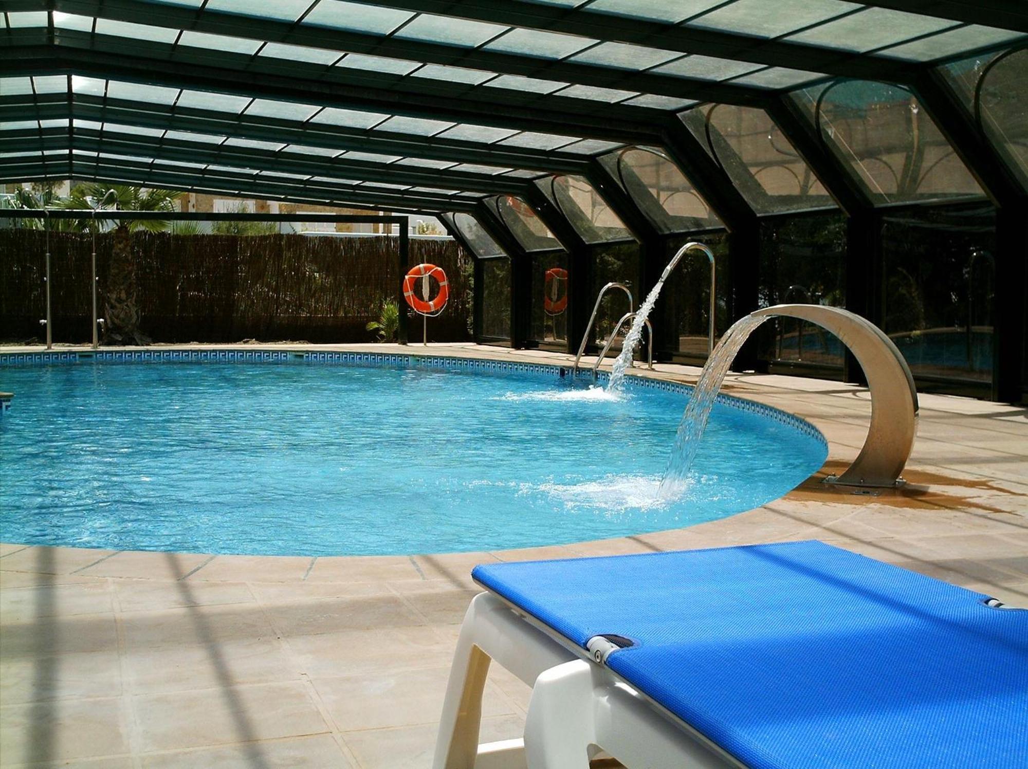 Apartamentos Best Alcazar La Herradura  Bagian luar foto