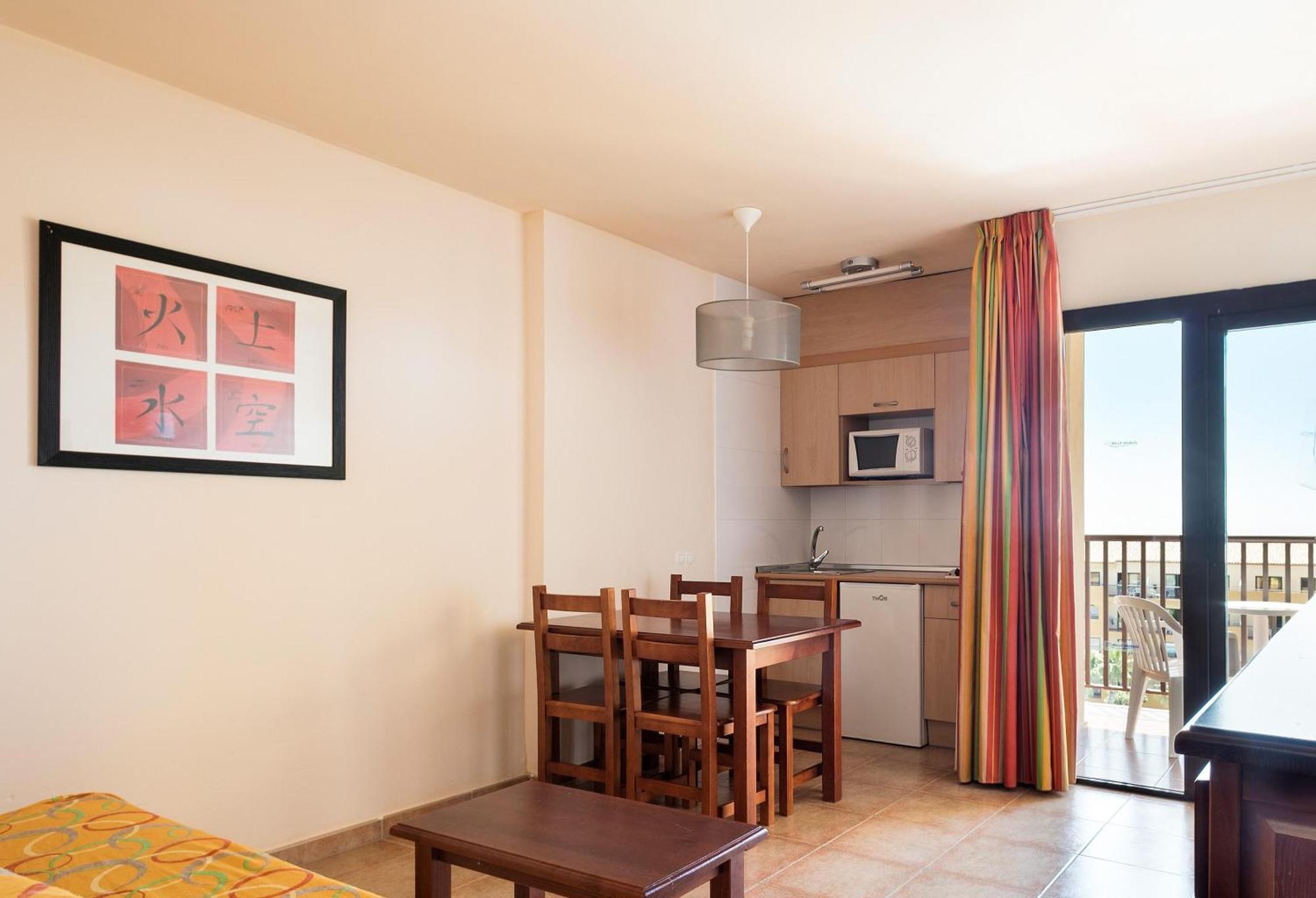 Apartamentos Best Alcazar La Herradura  Bagian luar foto