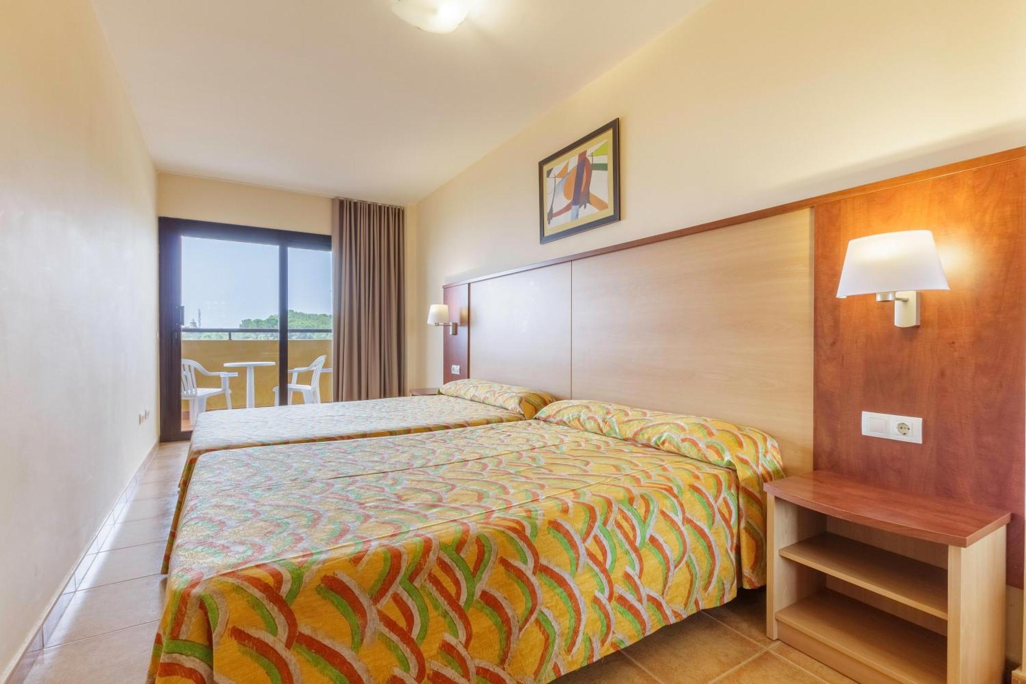 Apartamentos Best Alcazar La Herradura  Bagian luar foto